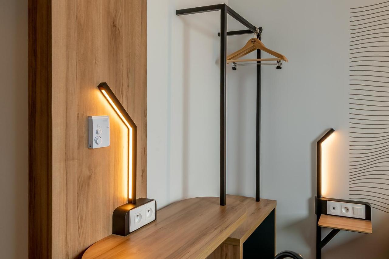 B&B Hotel וויסטרהאם מראה חיצוני תמונה